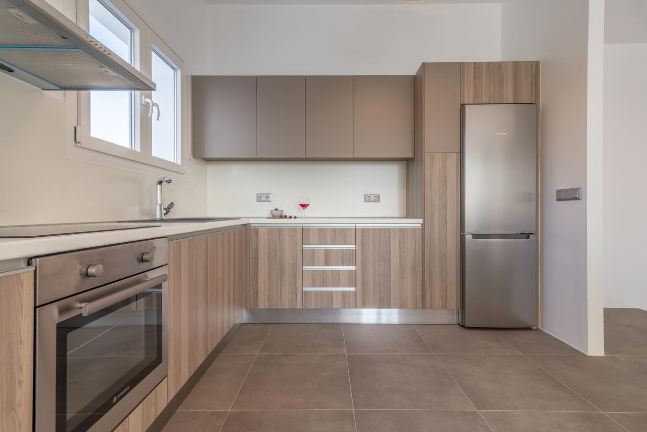 Milos Waves Luxury Apartments Pollonia Exterior foto