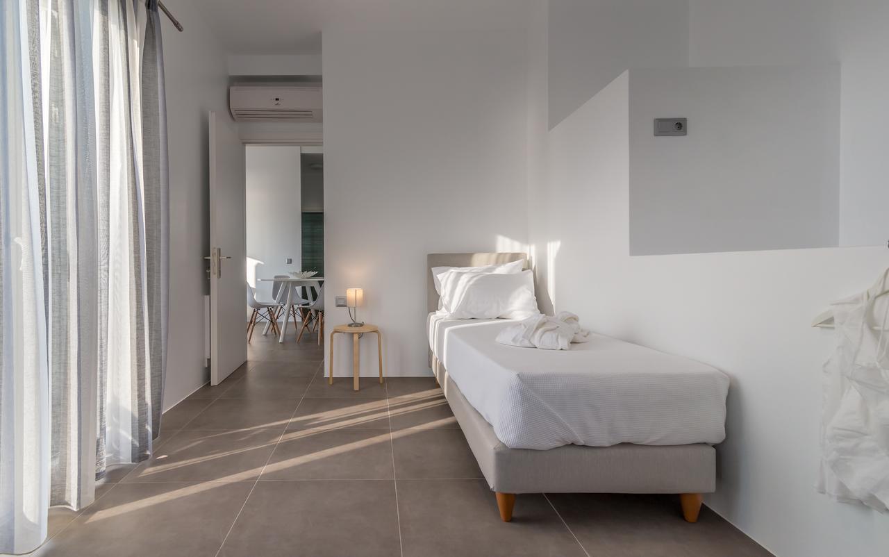 Milos Waves Luxury Apartments Pollonia Exterior foto